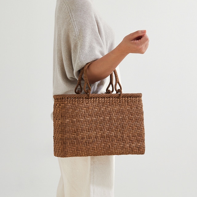 A4ファイルがすっぽり入るやまぶどう籠 (国産材/網代編み/細ひご/ひご