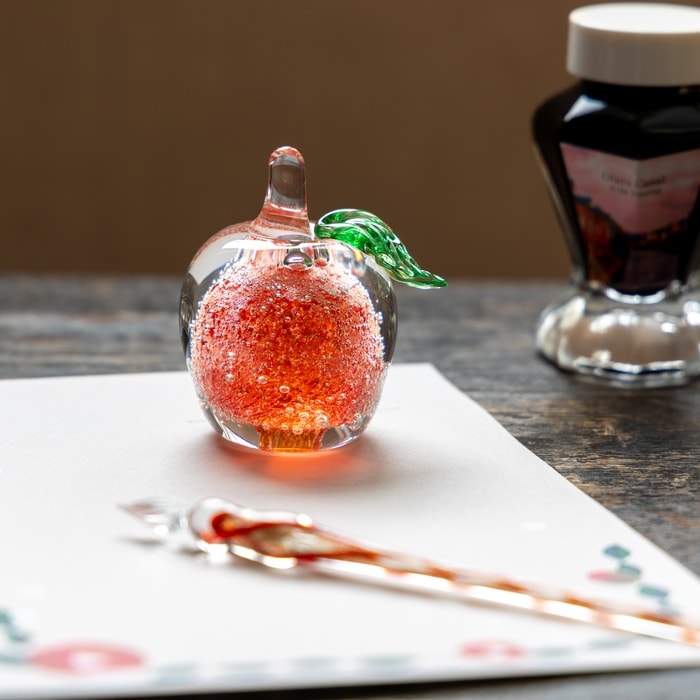 りんごのオーナメント | 北一硝子 まごころお届け便