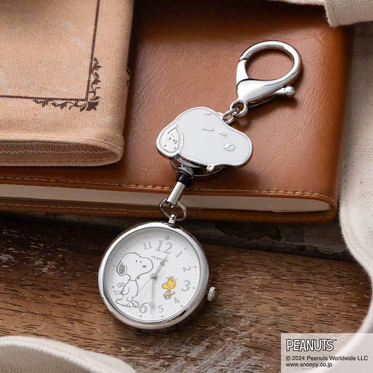 懐中時計 スヌーピー SNOOPY リール付き チャーム キーホルダー