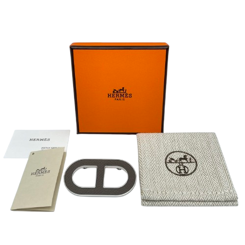 エルメス シェーヌ・ダンクル ブローチ エタン ヴォーエプソン/メタル