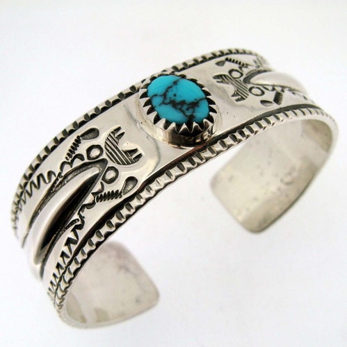 Lyndon Tsosieリンドンツォーシーのバングル｜マライカ公式通販