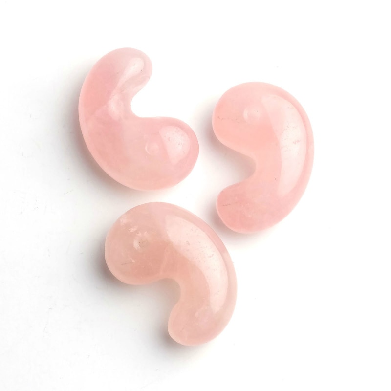 古代勾玉30mm クイーンコンクシェル 【メール便可】｜マライカ公式通販