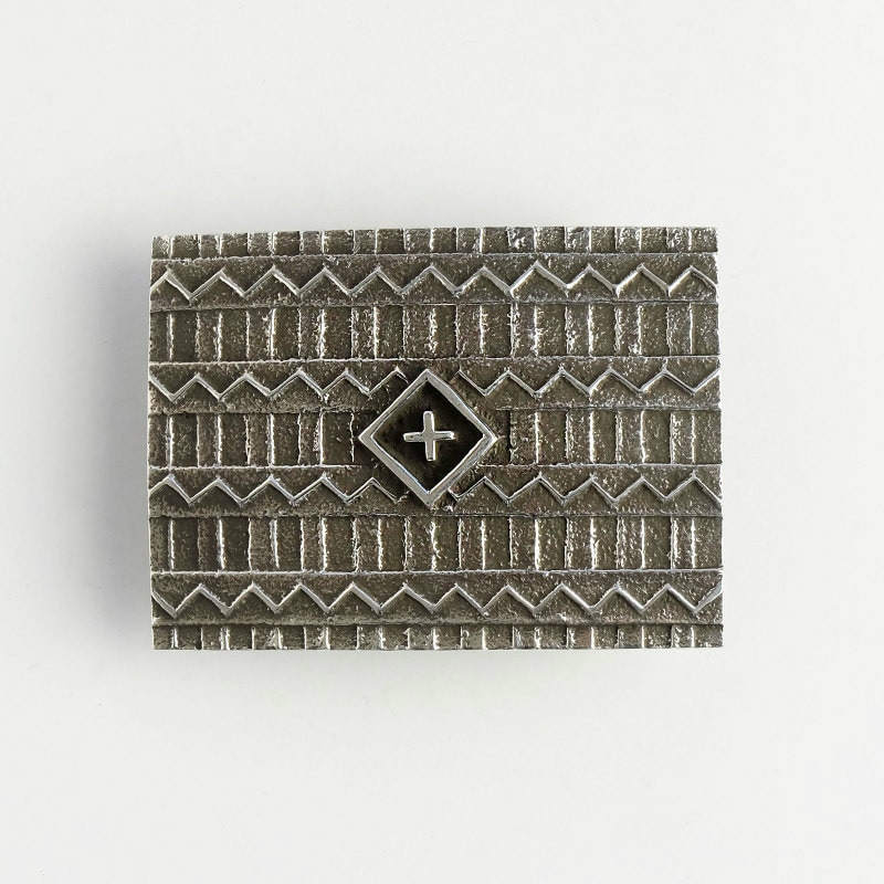 アーロンアンダーソン トゥファキャスト バックル ｜マライカ公式通販