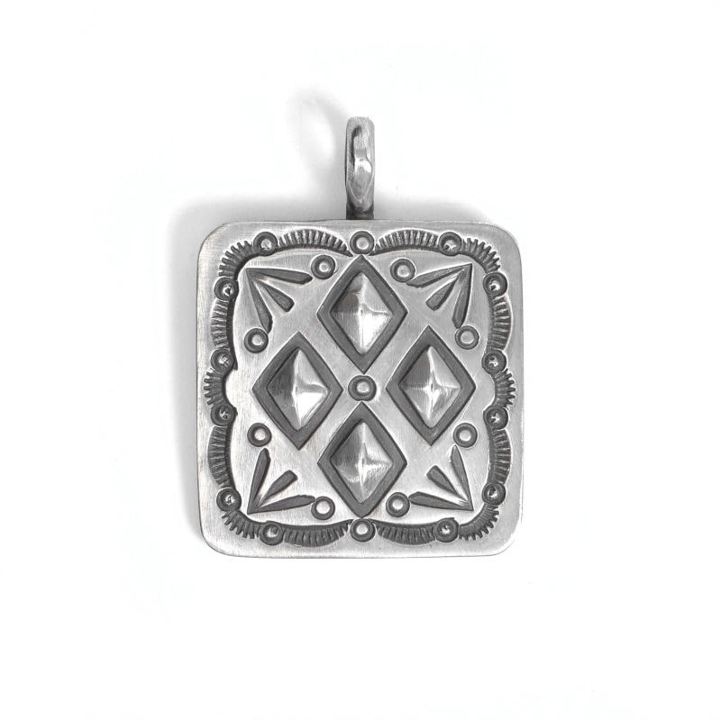 スタンプワークペンダント｜マライカ公式通販