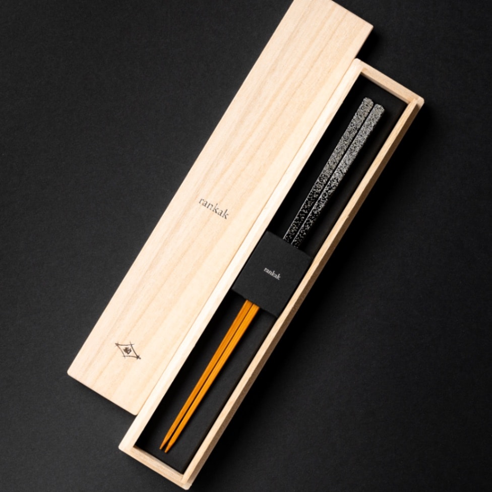 rankak yuki｜再び拓かれる若狭の美しさ｜雪 黒 23.5cm | お箸の専門店
