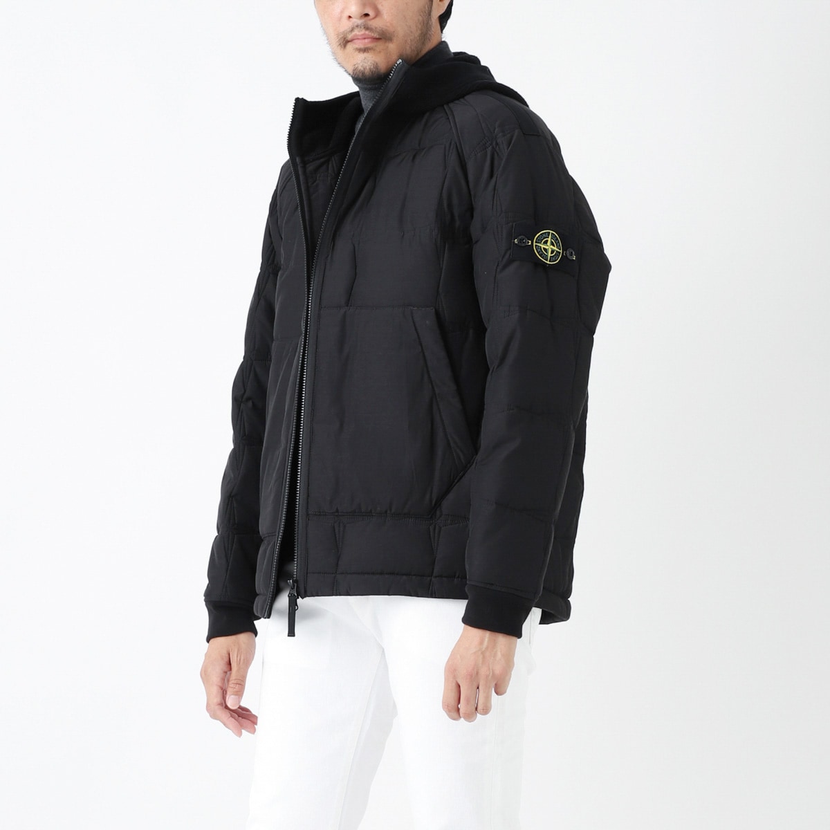 アウトレット】STONE ISLAND ストーンアイランド 中綿入り ジップ
