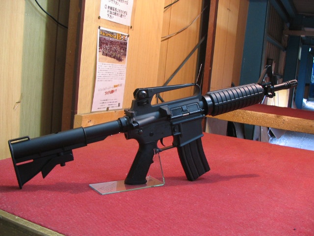 店内全品5％OFFクーポン】東京マルイ・コルト M733コマンド 電動ガン