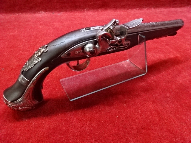 店内全品5％OFFクーポン】KTW フリントロックピストル エアー