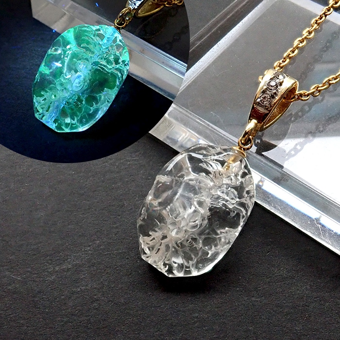 ハイアライトオパール ペンダントトップ メキシコ産 ステンレス 金属