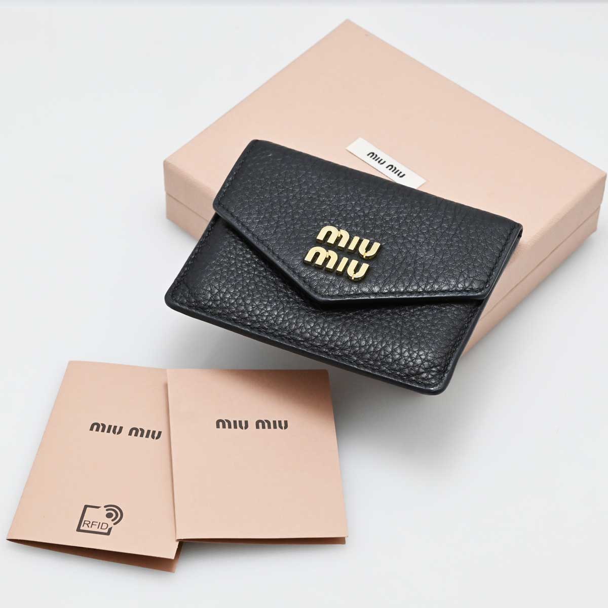 ミュウミュウ MIUMIU カードケース ブラック レディース 3370 | 財布