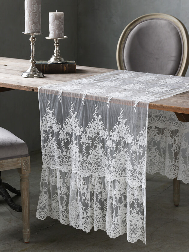 Chez moiテーブルランナーProvenzaオフホワイト サラグレース