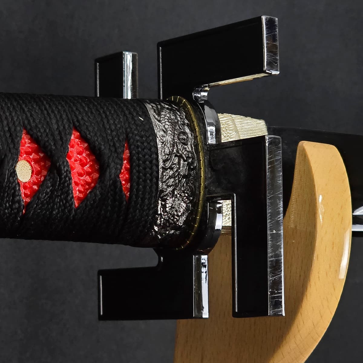 黒斬剣 卍鍔 樋入り黒塗り刀身 模造刀 ｜【公式】模造刀・居合刀の専門