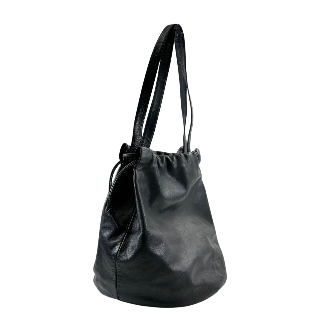 LOEWE ロエベ 巾着ショルダーバッグ アナグラム ナッパレザー ブラック