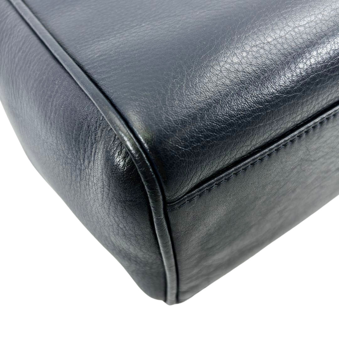 Christian Dior クリスチャンディオール ハンドバッグ CDロゴ レザー