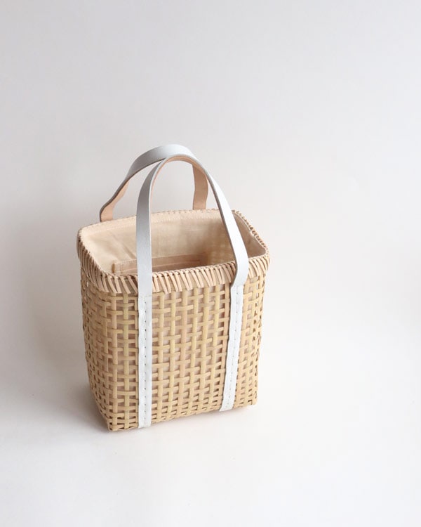 warang wayan(ワランワヤン) amiami革手バスケット ホワイト S[生活