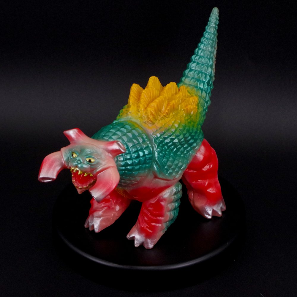 ブルマァク 怪獣シリーズ ギラドラス(昭和レトロカラー) | 商品 | P