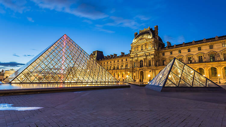 パリのルーヴル美術館が来館者数を1日3万人に制限