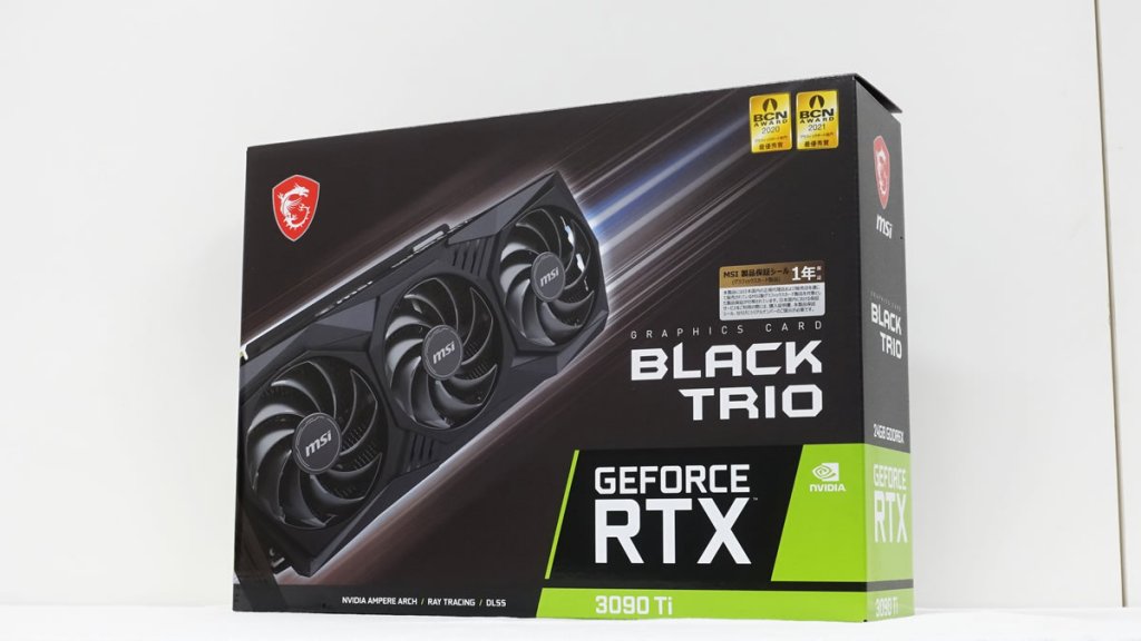シンプルでソリッド、黒くて光らないGeForce RTX 3090 Ti搭載