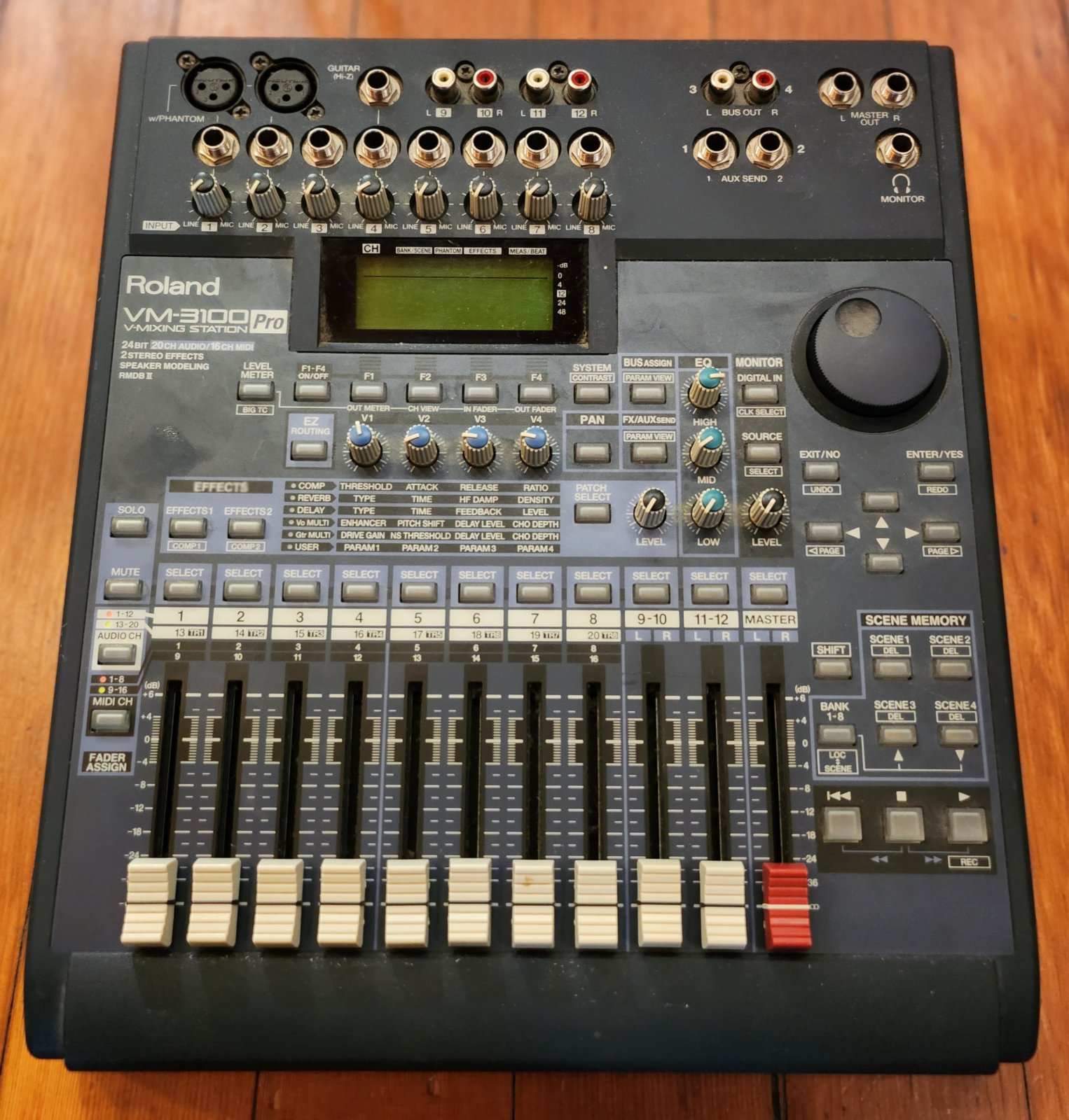 ROLAND VM-3100PRO DIGITAL MIXER W BOX MANUAL (USED)