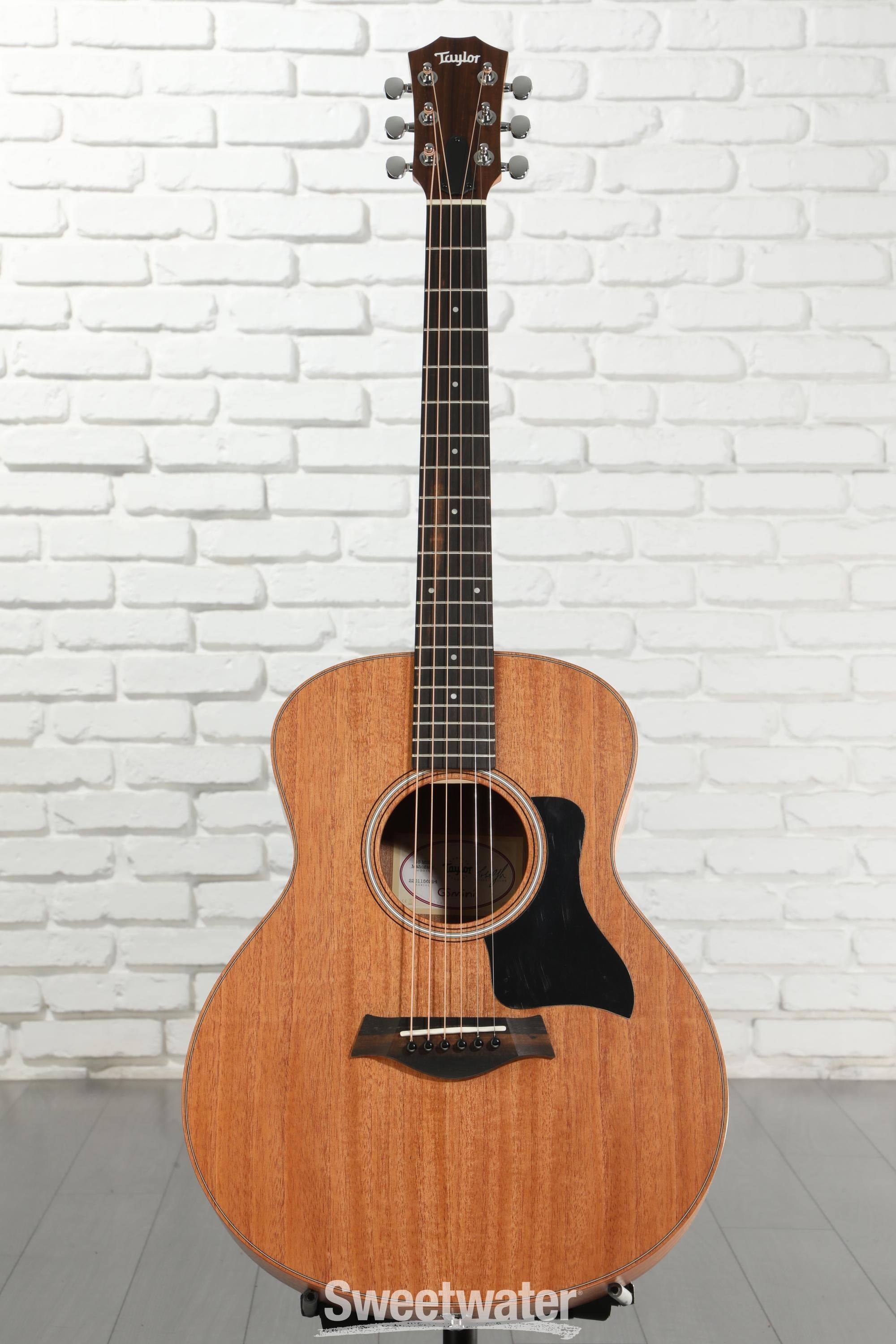 Taylor GS Mini Mahogany Acoustic Guitar - Natural | Sweetwater