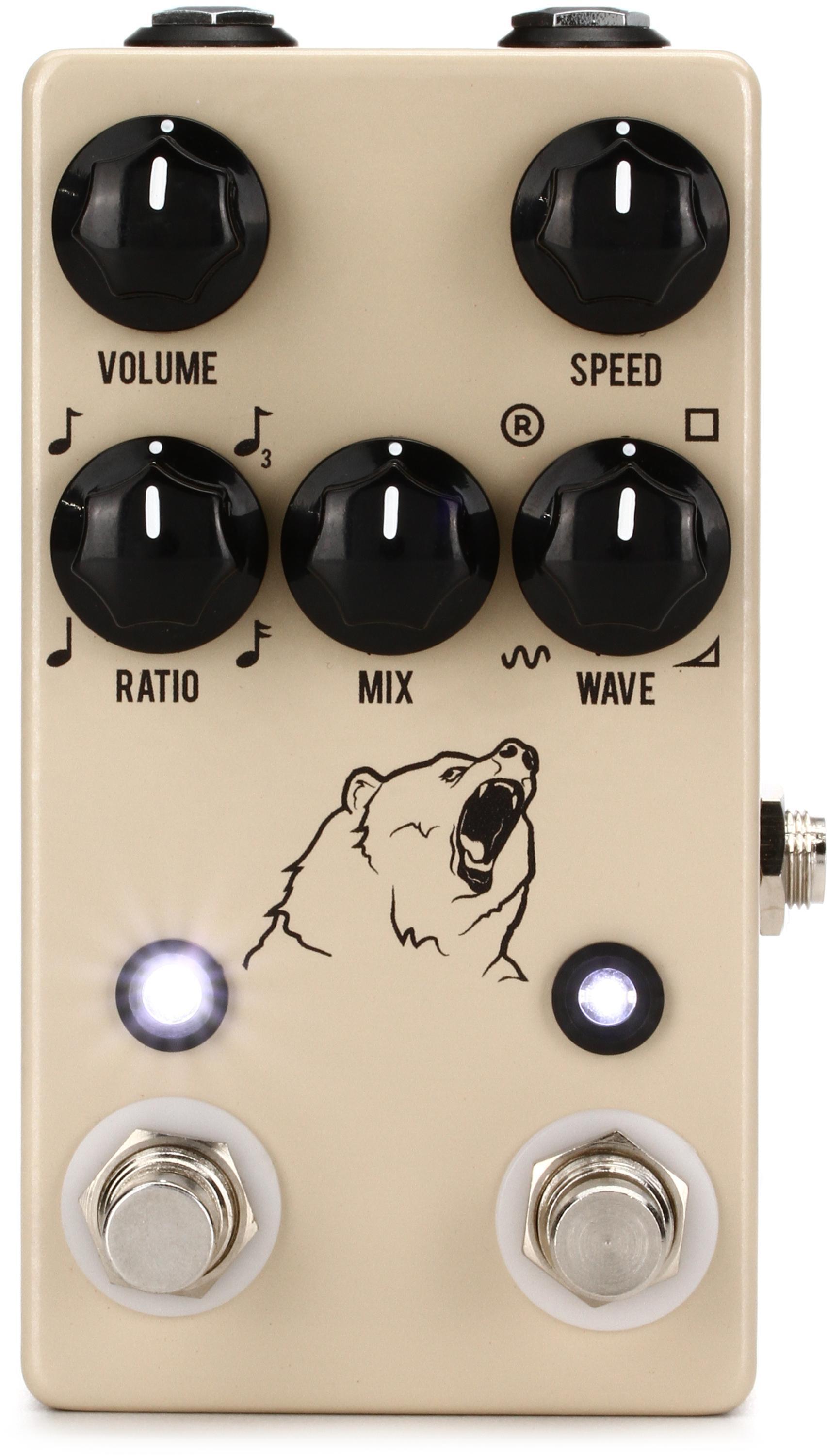 JHS Honey Comb Deluxe Dual Speed Tremolo Pedal | Sweetwater