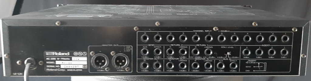 M-12E - Roland M-12E - Audiofanzine