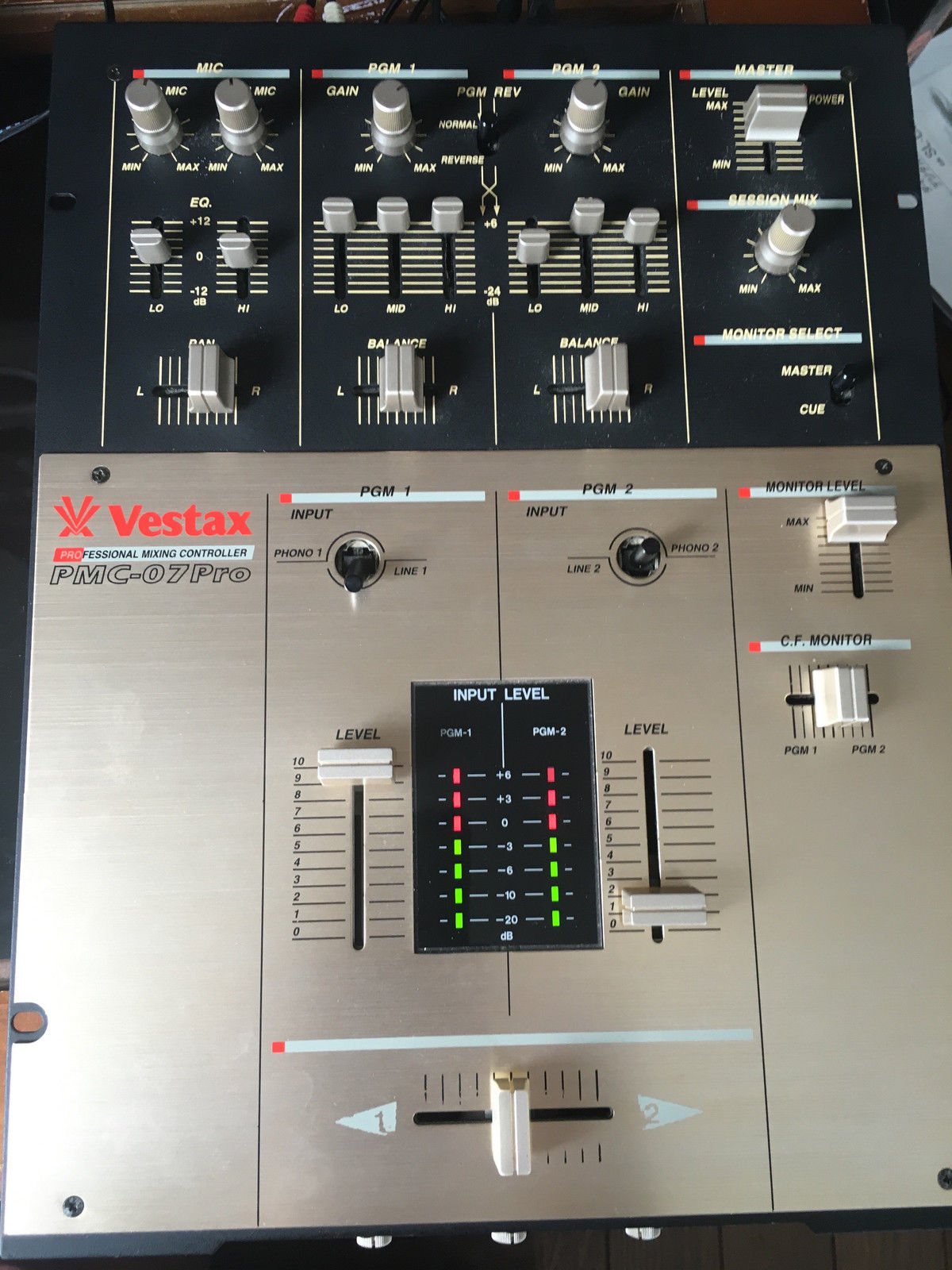 PDX-2300 MKII pro - Vestax PDX-2300 MKII pro - Audiofanzine