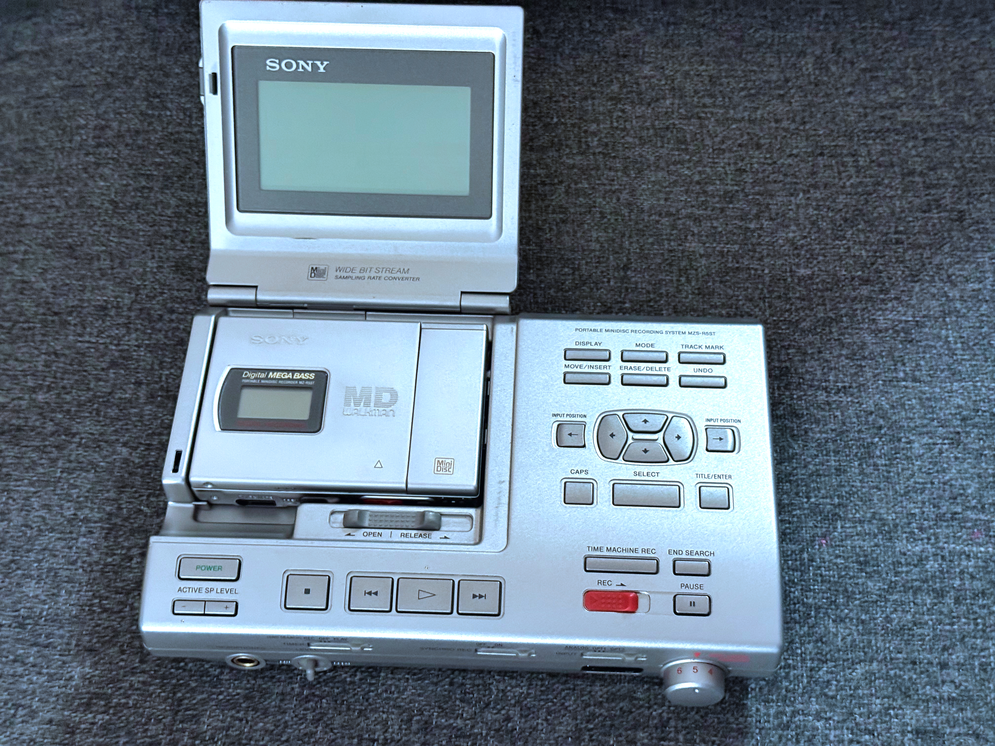Review - Sony MiniDisc Recorder MZ-R5ST | MDCon