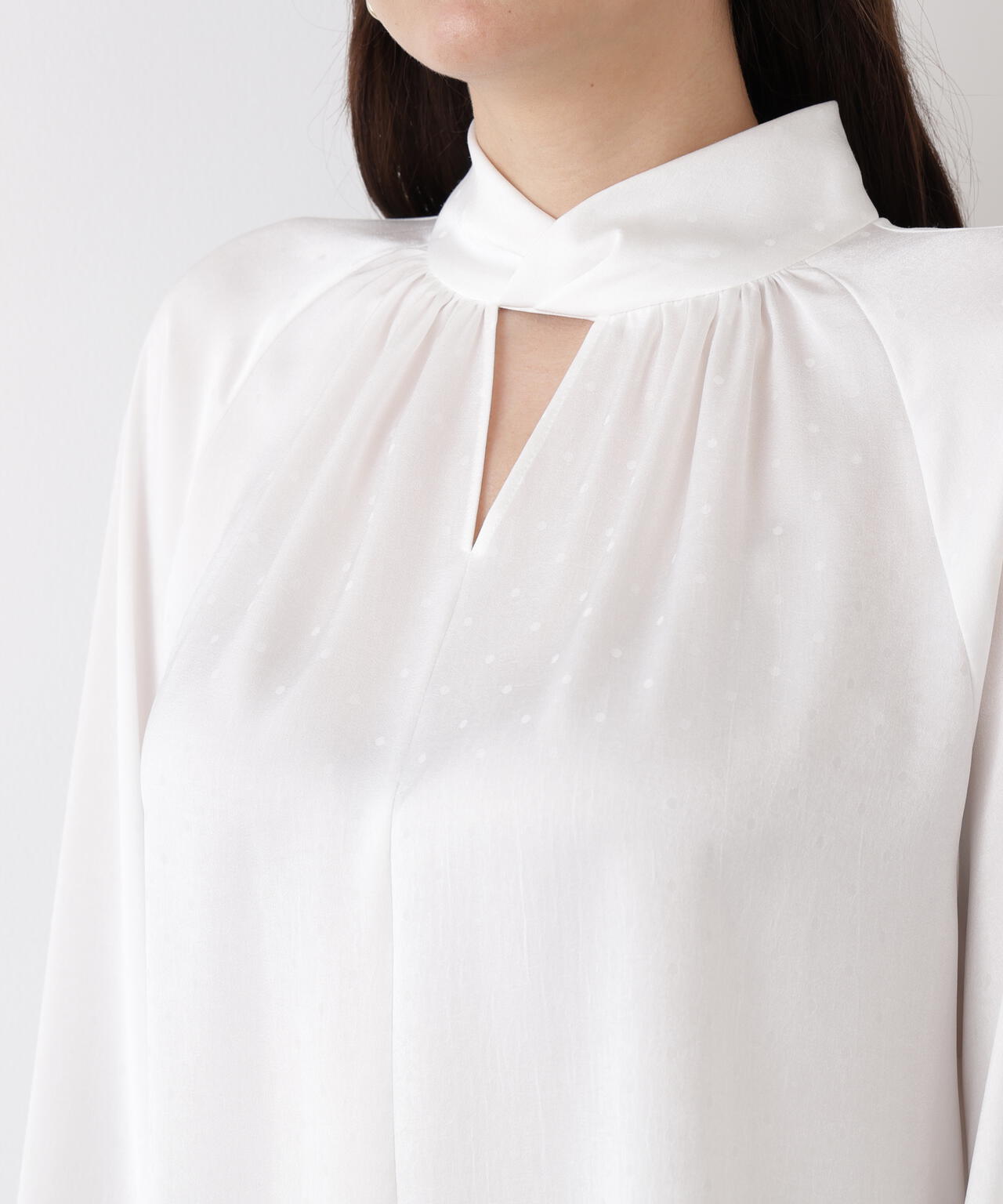 ギャザーネックドットジャガードブラウス | PINKY&DIANNE（ピンキー