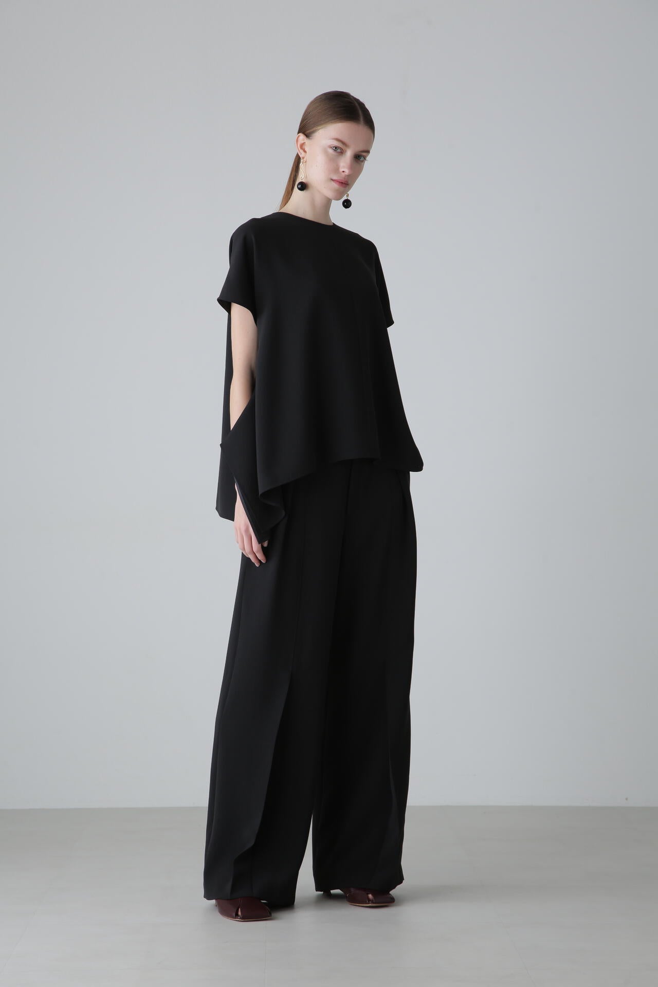 ライトストレッチブラウス | ADORE（アドーア） ｜【公式】通販mix