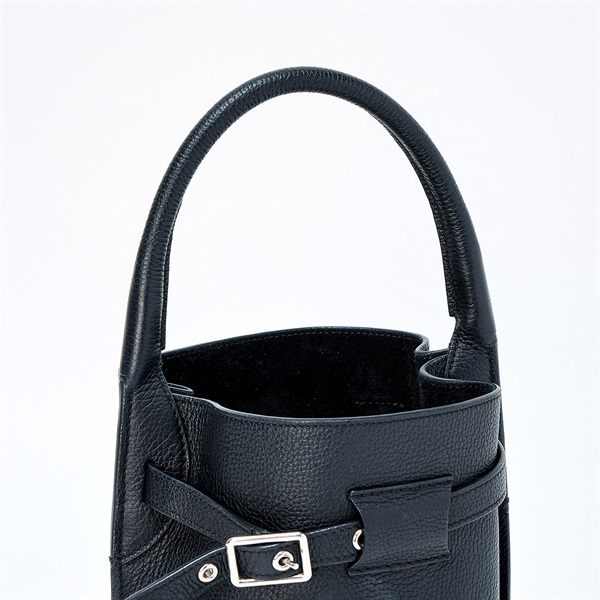 CELINE ビッグバッグ ナノ ハンドバッグ ブラック シルバー レザー
