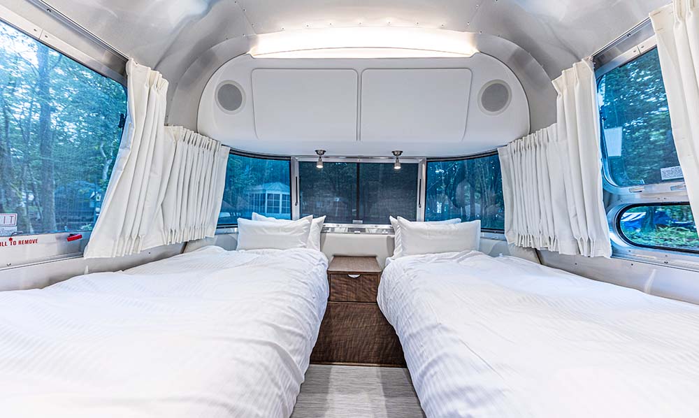 トレーラーハウス | 富士グランピング MOSS十里木キャンプリゾート