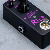 Suhr Riot Mini Black Edition｜ミュージックランドKEY