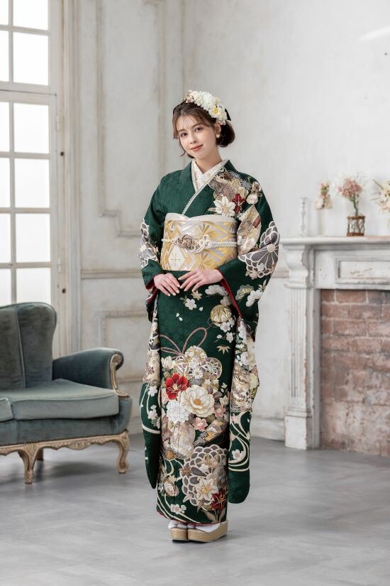 ふりそでシミズ 新横浜店の振袖 /緑色/古典/花柄/ 新作古典柄振袖 | My振袖