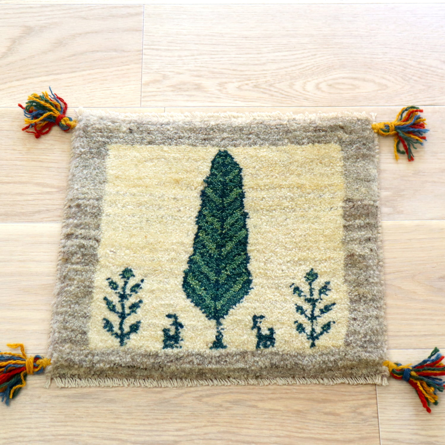 ギャッベ シラーズ産 手織り ウール ラグ 40×50cm 生命の樹 ギャッベ