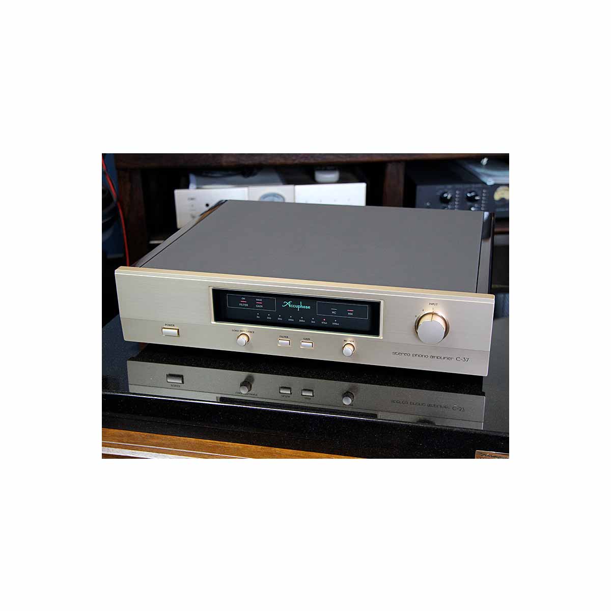 久々入荷のSTAXイヤースピーカー SRM-323A/SR-303