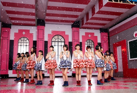 HKT48 新シングル「桜、みんなで食べた」MVと新ビジュアル、ジャケット