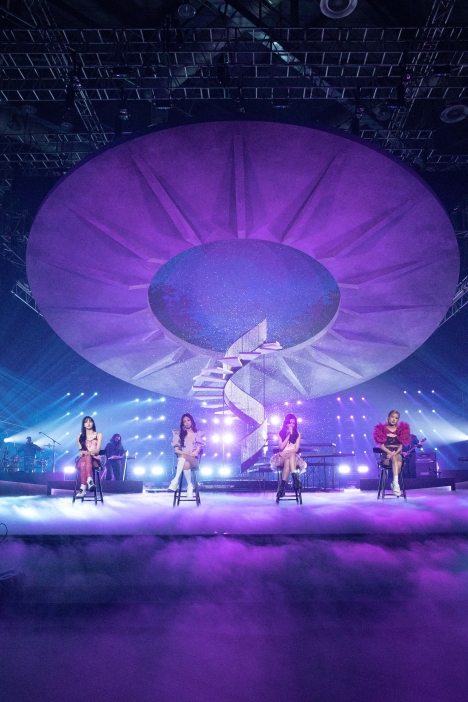 世界中が大熱狂！「YG PALM STAGE - 2021 BLACKPINK: THE SHOW