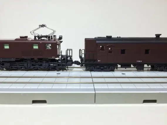 スハ32 中央本線普通列車が入線です。 KATO 10-1320 | NGaugeJP - 横濱