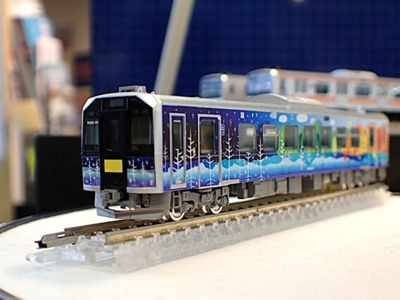 TOMIX JR H100形ディーゼルカー（石北線・富良野線ラッピング車