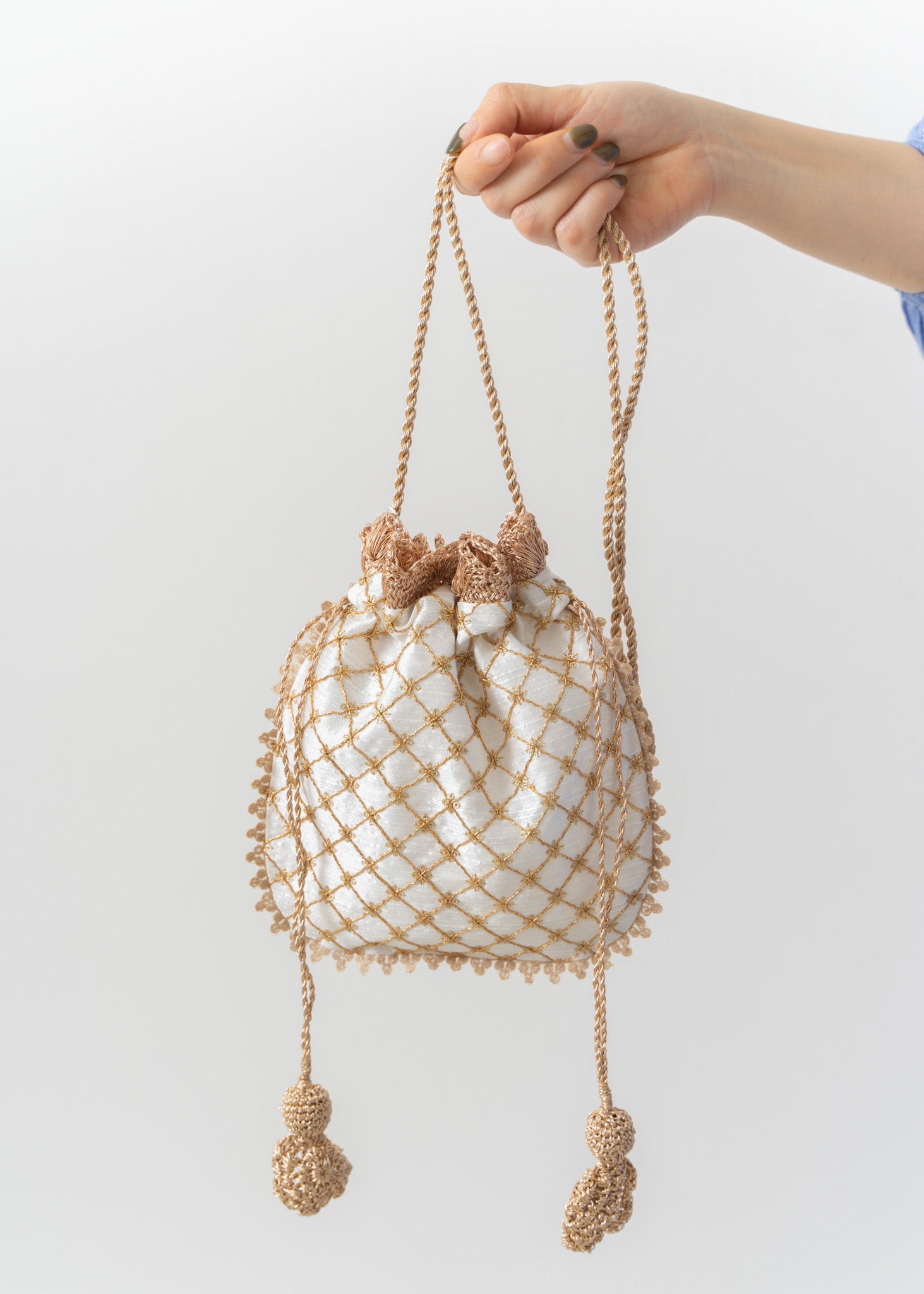 Full Embroidery Shoulder Bag | Pasand by ne Quittez pas | パサン