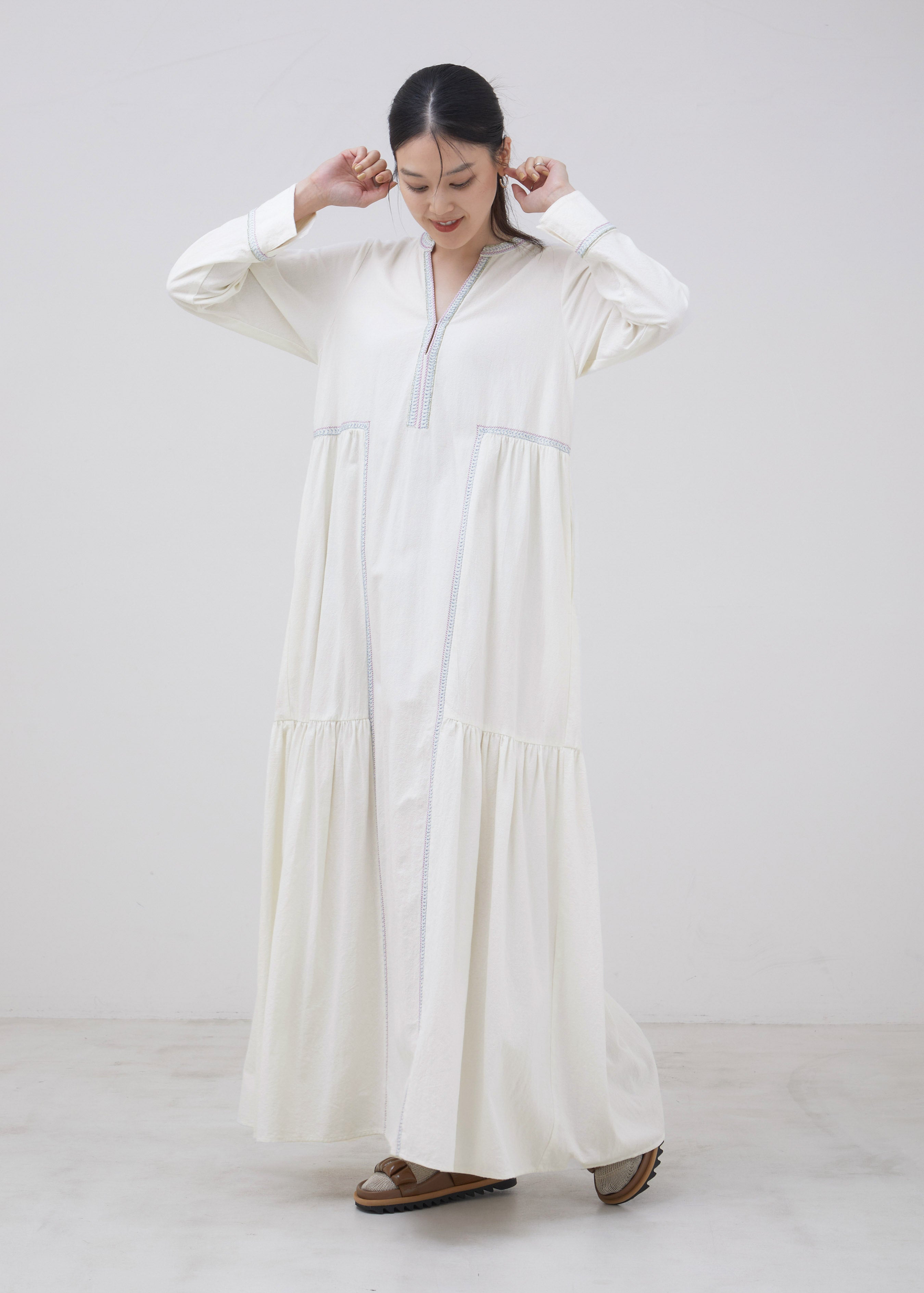 Crimp Cotton Embroidery Dress | Pasand by ne Quittez pas | パサン