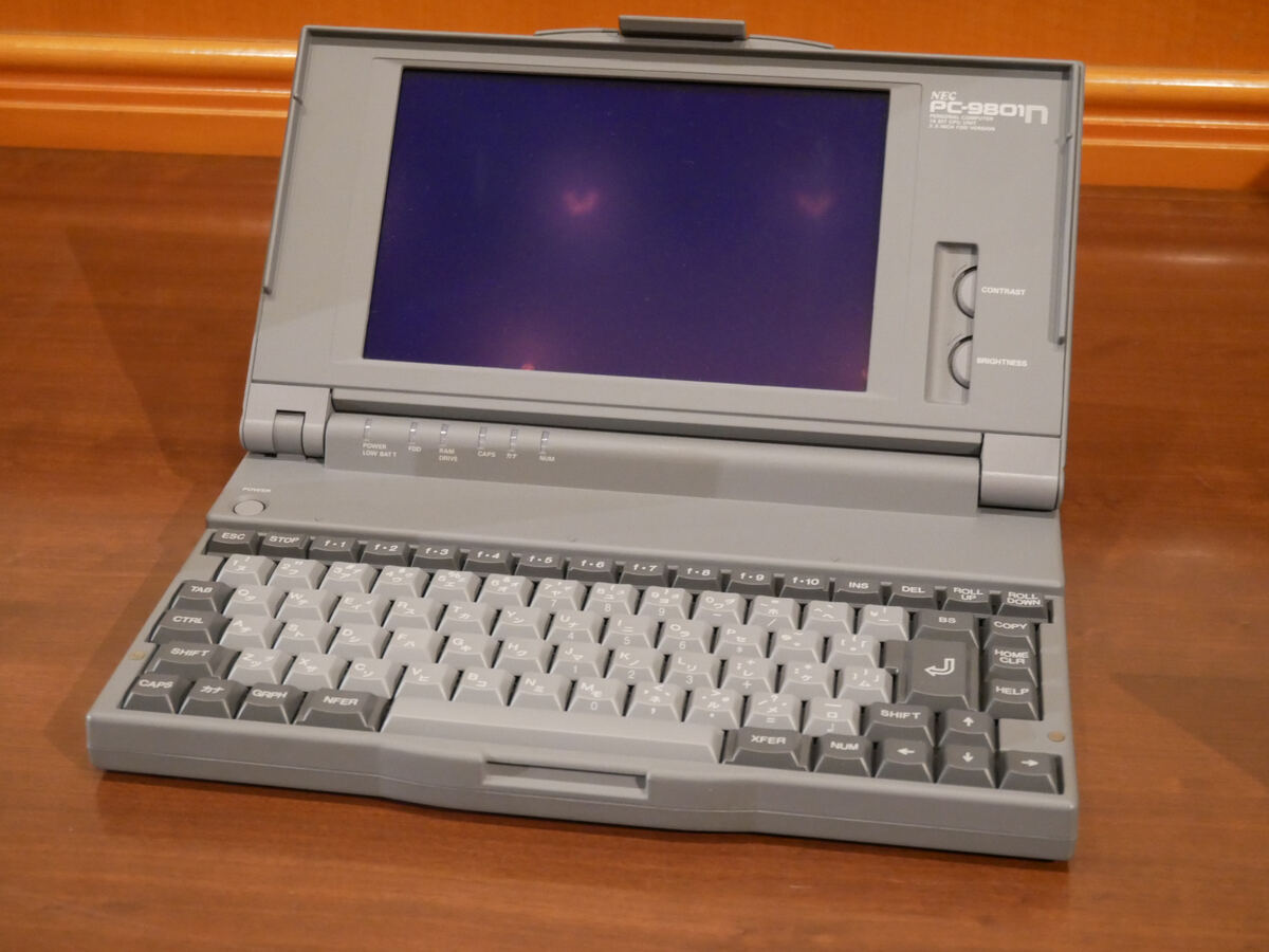 変革の軌跡～NECが歩んだ125年(10) 国民機「PC-9801」誕生、栄華を極め