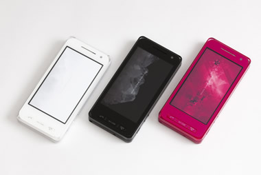 ドコモ、3.7インチフルワイド液晶搭載のスライド端末『SH-03B』発表