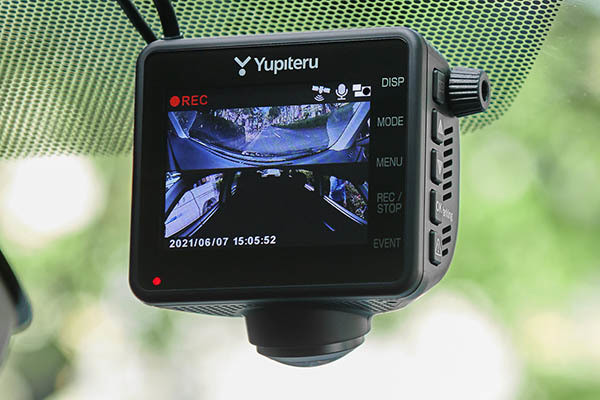 あおり車輌の接近を警告、ユピテルが360度ドライブレコーダー「Q-31R