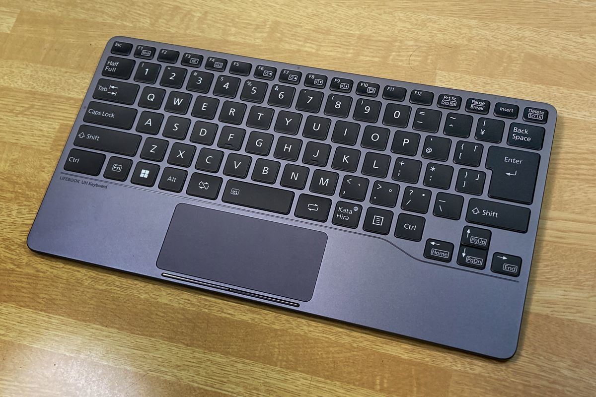 富士通、クラファンで大成功した「FMV Mobile Keyboard」を一般販売