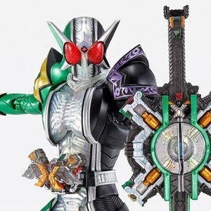 仮面ライダーウィザード』10周年記念「フレイムスタイル」真骨彫製法が