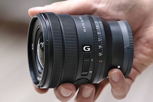 ソニー、パワーズーム搭載の超広角ズームレンズ「FE PZ 16-35mm F4 G