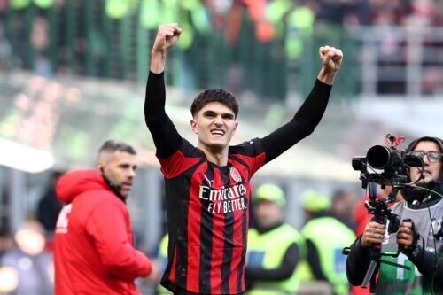 ミラン、19歳バルテサーギが“ドッピエッタ”の活躍も…サッスオーロに
