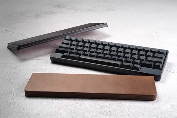 HHKB「スターターキット」販売開始 パームレストとルーフ付きで割安